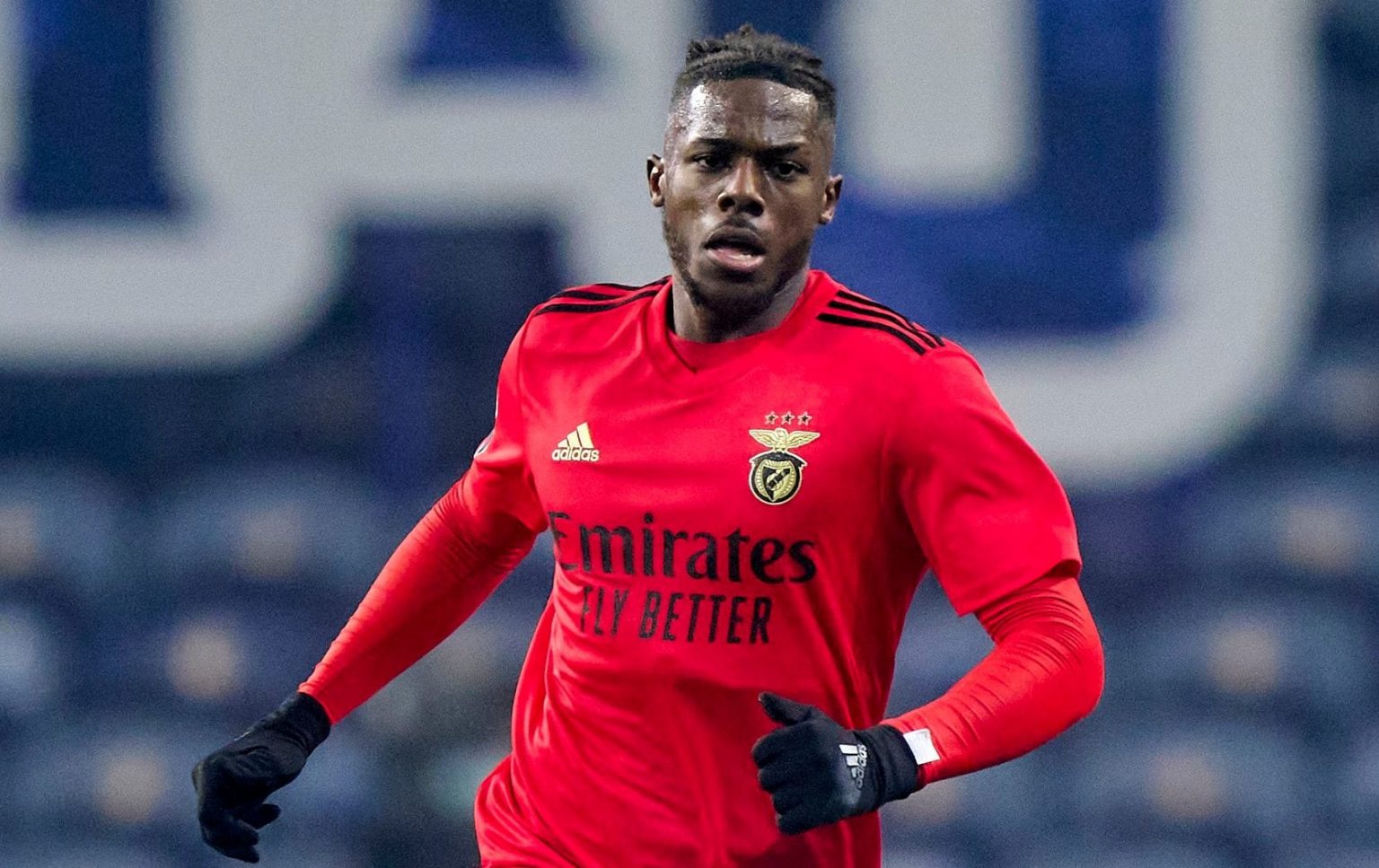 Arsenal complete £8m deal for Benfica left-back Nuno Tavares